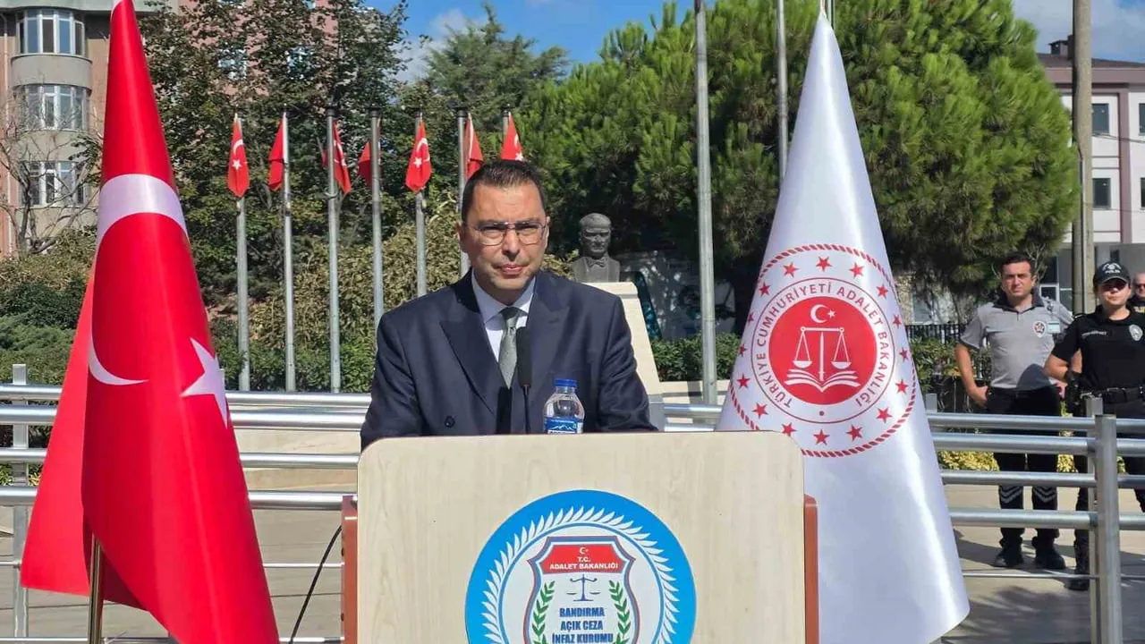 BANDIRMA’DA 2026-2027 ADLİ YILI TÖRENLE AÇILDI