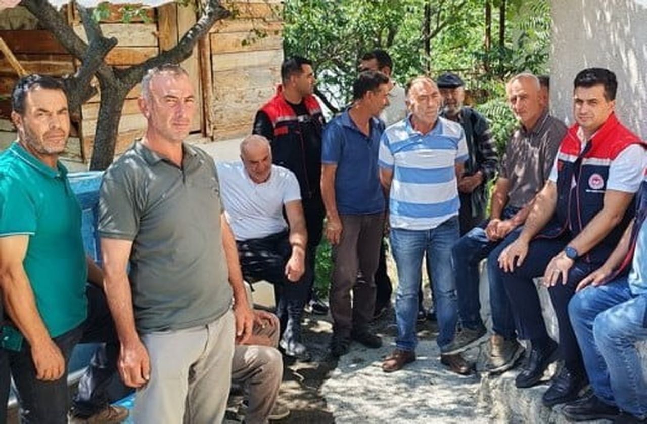 ERZURUM TARIM VE ORMAN İL MÜDÜRLÜĞÜ, İLGENELİNDEKİ ÜRETİCİLERİN SORUNLARINI YERİNDE DİNLEMEK VE...
