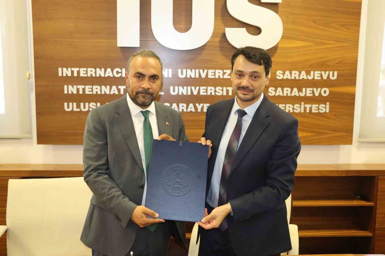 BARTIN ÜNİVERSİTESİ (BARÜ) İLE ULUSLARARASI SARAYBOSNA ÜNİVERSİTESİ (IUS) ARASINDA AKADEMİK VE...