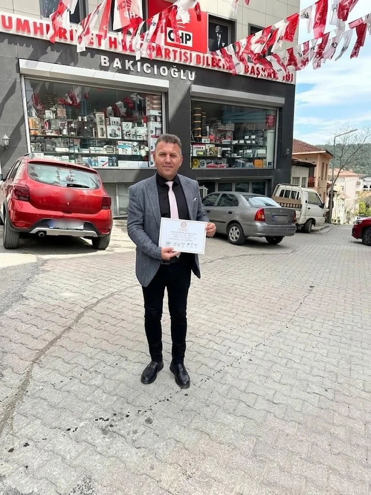 BAYIRKÖY BELEDİYESİNDE 1 CHP'Lİ MECLİS ÜYESİ YENİ PARTİ'YE GEÇMEDİ