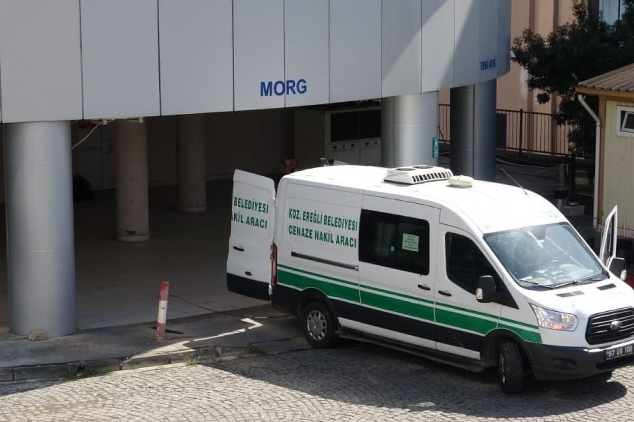 N.Y.'NİN CENAZESİ, KESİN ÖLÜM NEDENİNİN BELİRLENMESİ AMACIYLA OTOPSİ YAPILMAK ÜZERE KARADENİZ...