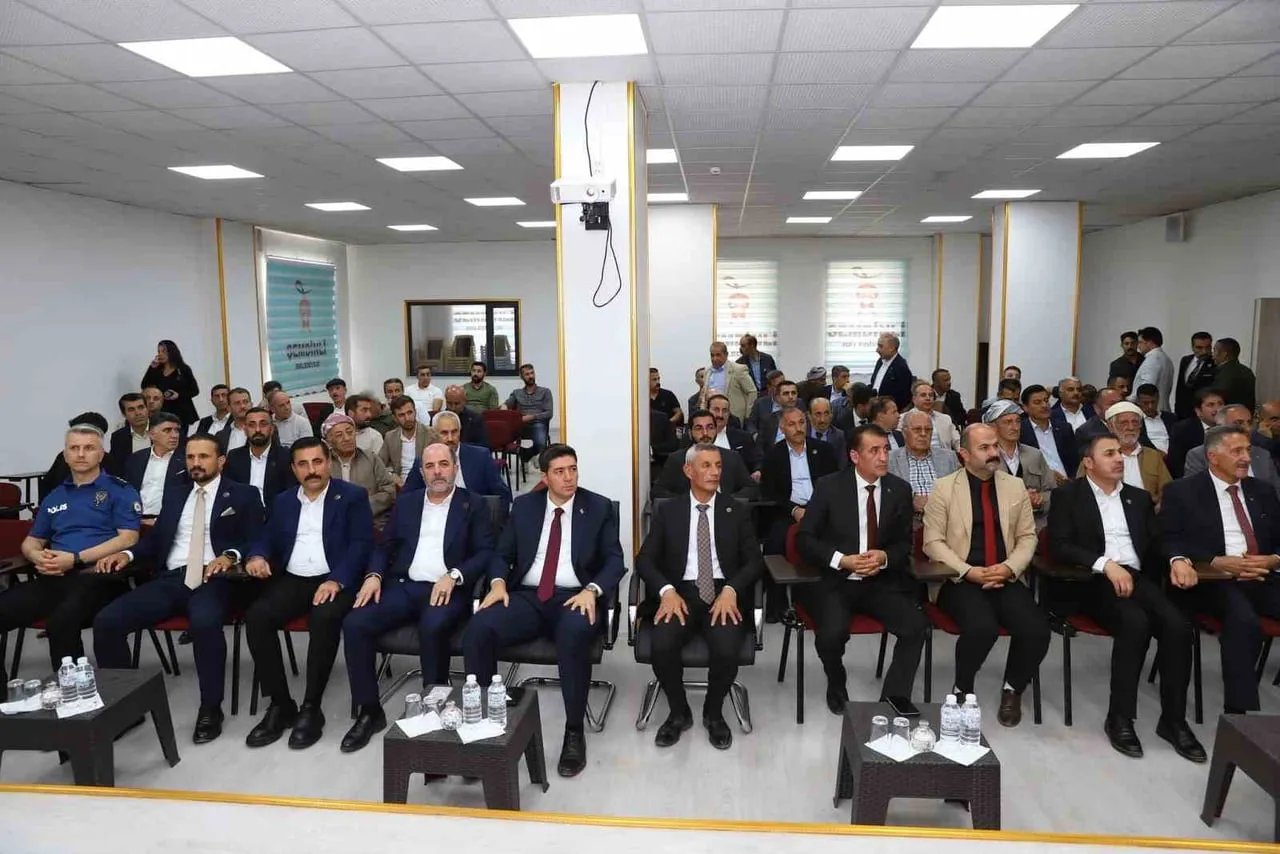 ANADOLU ŞEHİT AİLELERİ, GAZİLERİ VE GÜVENLİK KORUCULARI VAKFI (AŞAV) HAKKARİ İL BAŞKANLIĞI...