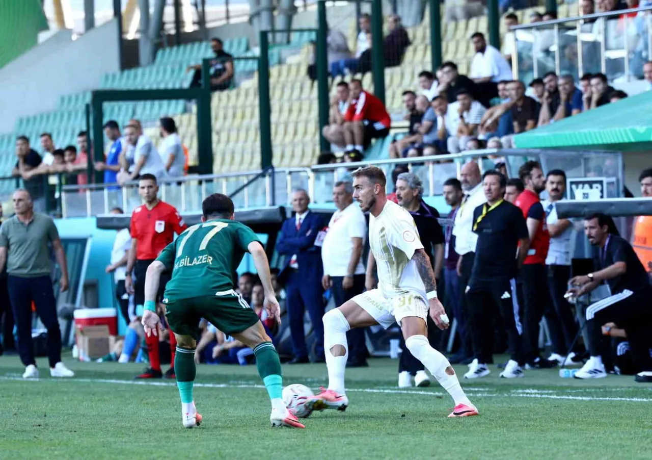 TRENDYOL 1. LİG’İN 6. HAFTASINDA ESENLER EROKSPOR, KONUK ETTİĞİ KAYSERİSPOR’A 3-0 MAĞLUP...