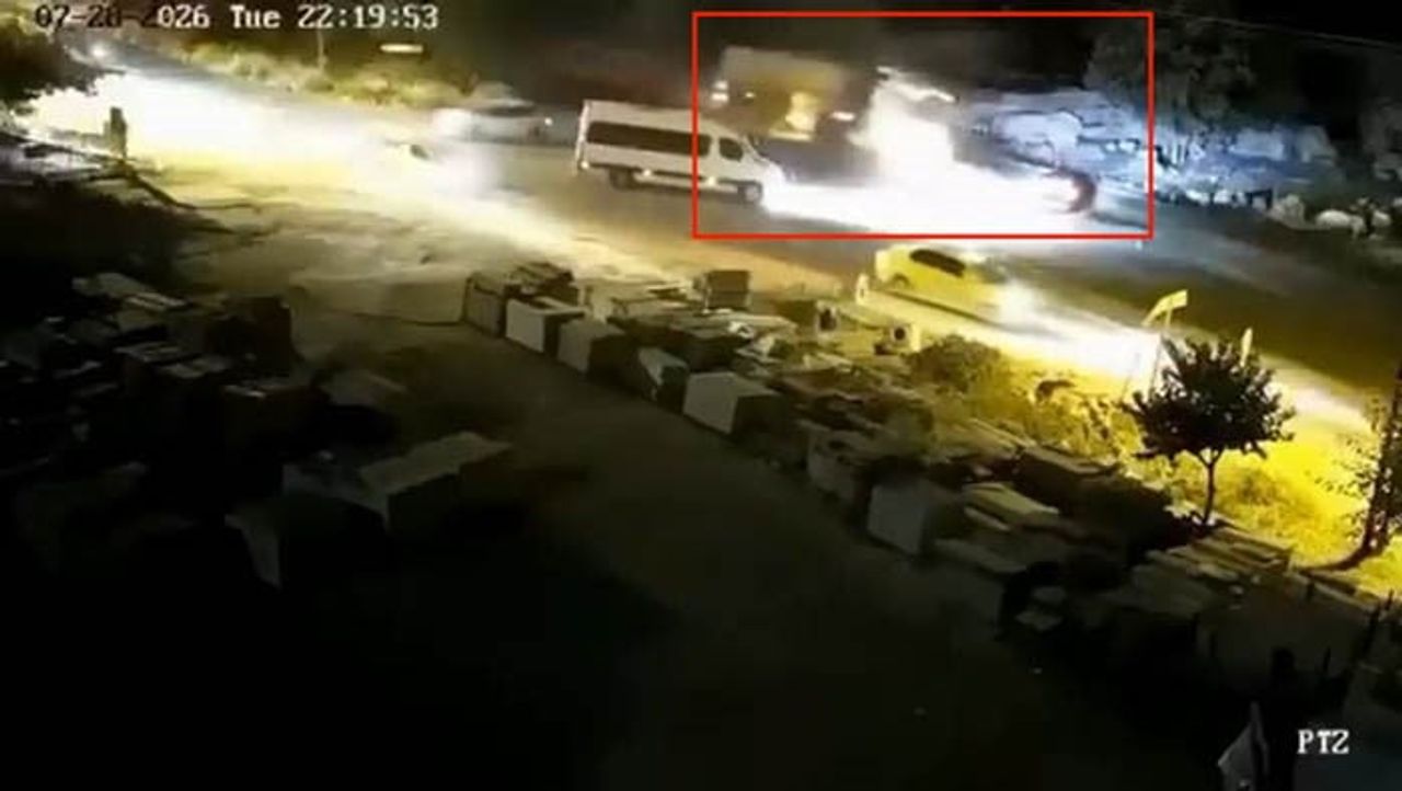MARDİN'DE 3 KİŞİNİN HAYATINI KAYBETTİĞİ KAZANIN GÜVENLİK KAMERASI GÖRÜNTÜLERİ ORTAYA...