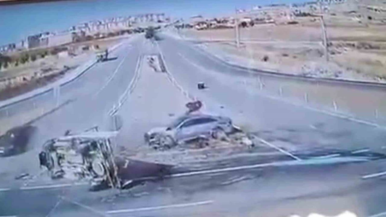 KAHRAMANMARAŞ’IN AFŞİN İLÇESİNDE MHP KAHRAMANMARAŞ MİLLETVEKİLİ ZUHAL KARAKOÇ’UN DA YARALANDIĞI, 1...