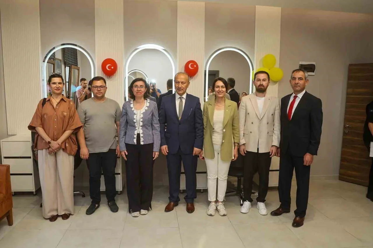 UŞAK BELEDİYESİ TARAFINDAN KADINLARIN KİŞİSEL BAKIM HİZMETLERİNE DAHA UYGUN KOŞULLARDA...
