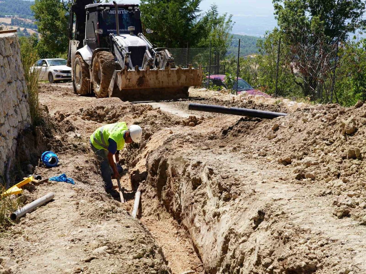 MUSKİ GENEL MÜDÜRLÜĞÜ, SEYDİKEMER KAYACIK MAHALLESİ’NDE VATANDAŞLARIN ARAZİLERİNDEN GEÇEN VE...