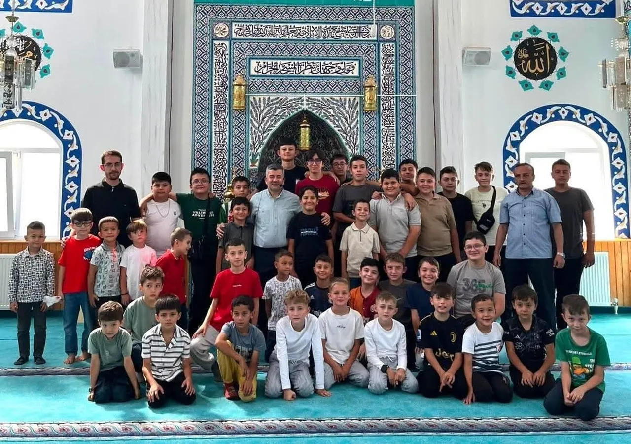 HİSARCIK’TA YAZ KUR’AN KURSU KAPANIŞ PROGRAMI DÜZENLENDİ