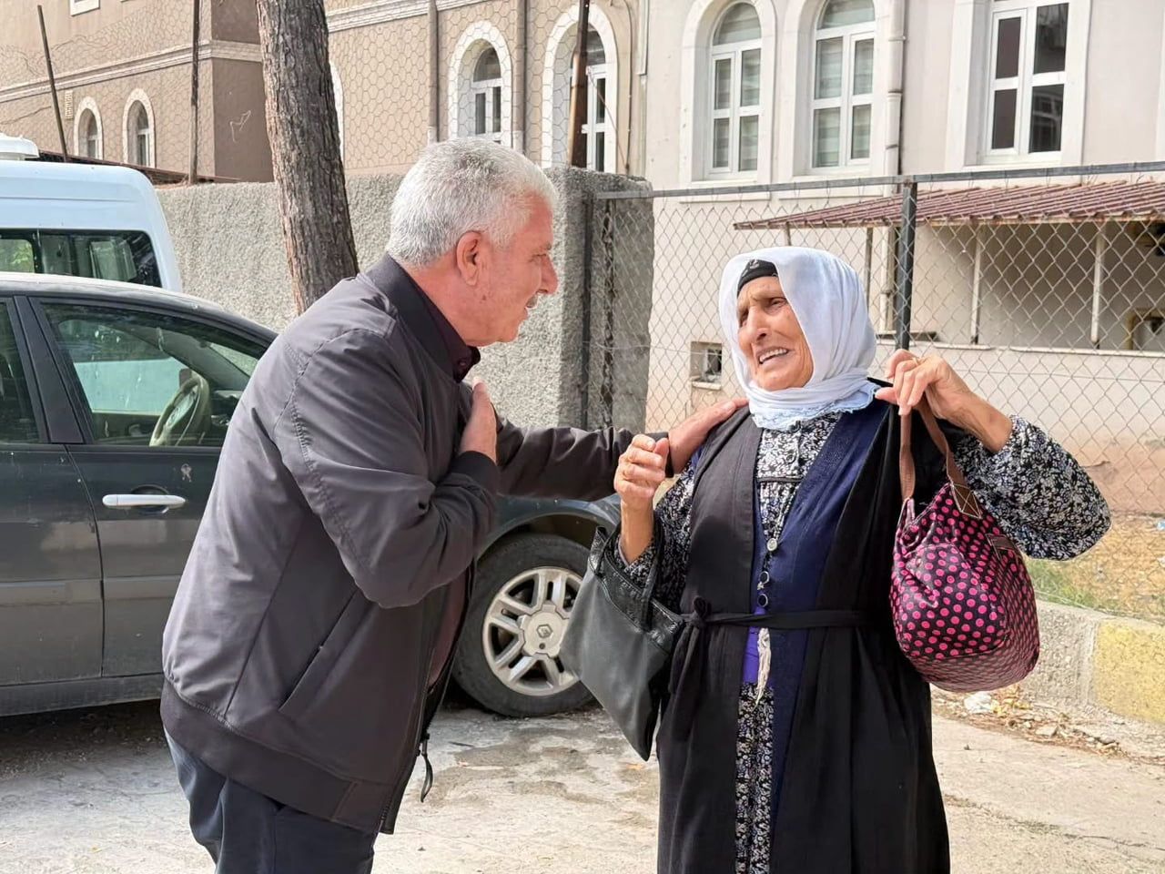 DİYARBAKIR’IN ÇERMİK İLÇE BELEDİYE BAŞKANI ŞEHMUS KARAMEHMETOĞLU, YAŞLILAR GÜNÜNÜ...