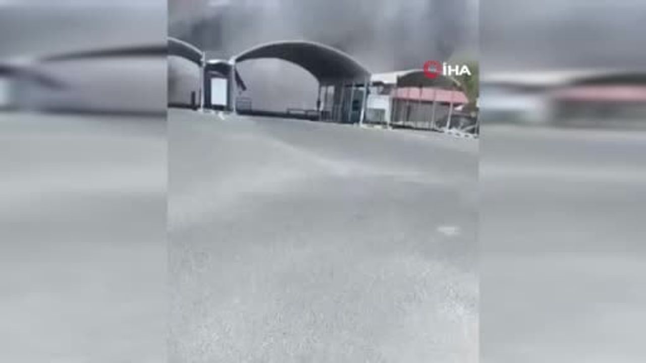 İran, ABD güçlerinin sabah saatlerinde İran-Irak sınırındaki Şelemçe Sınır Kapısı'nı hedef alan...
