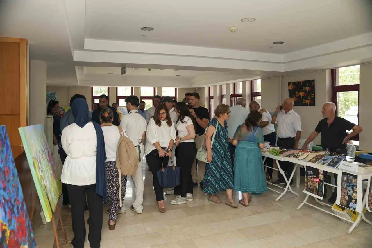 MERSİN’İN GÜLNAR İLÇESİNDE BU YIL 9’UNCUSU DÜZENLENEN ‘ULUSLARARASI GÜLNAR BİLİM VE KÜLTÜR...