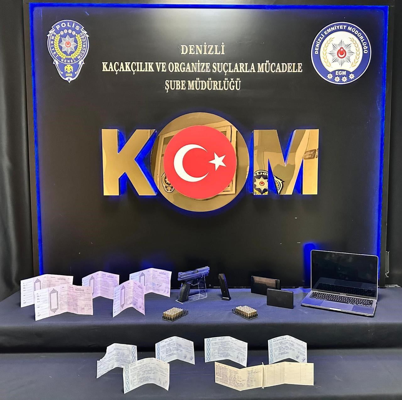 DENİZLİ’DE TEFECİLİK SUÇUNUN ÖNLENMESİNE YÖNELİK YÜRÜTÜLEN ÇALIŞMA KAPSAMINDA 3 ŞÜPHELİ YAKALANDI....
