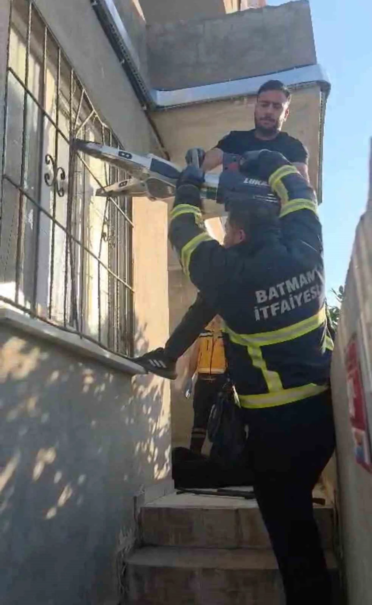 BATMAN’DA KENDİSİNDEN 3 GÜNDÜR HABER ALINAMAYAN 71 YAŞINDAKİ MEHMET HANİFİ DOĞAN, YALNIZ YAŞADIĞI...