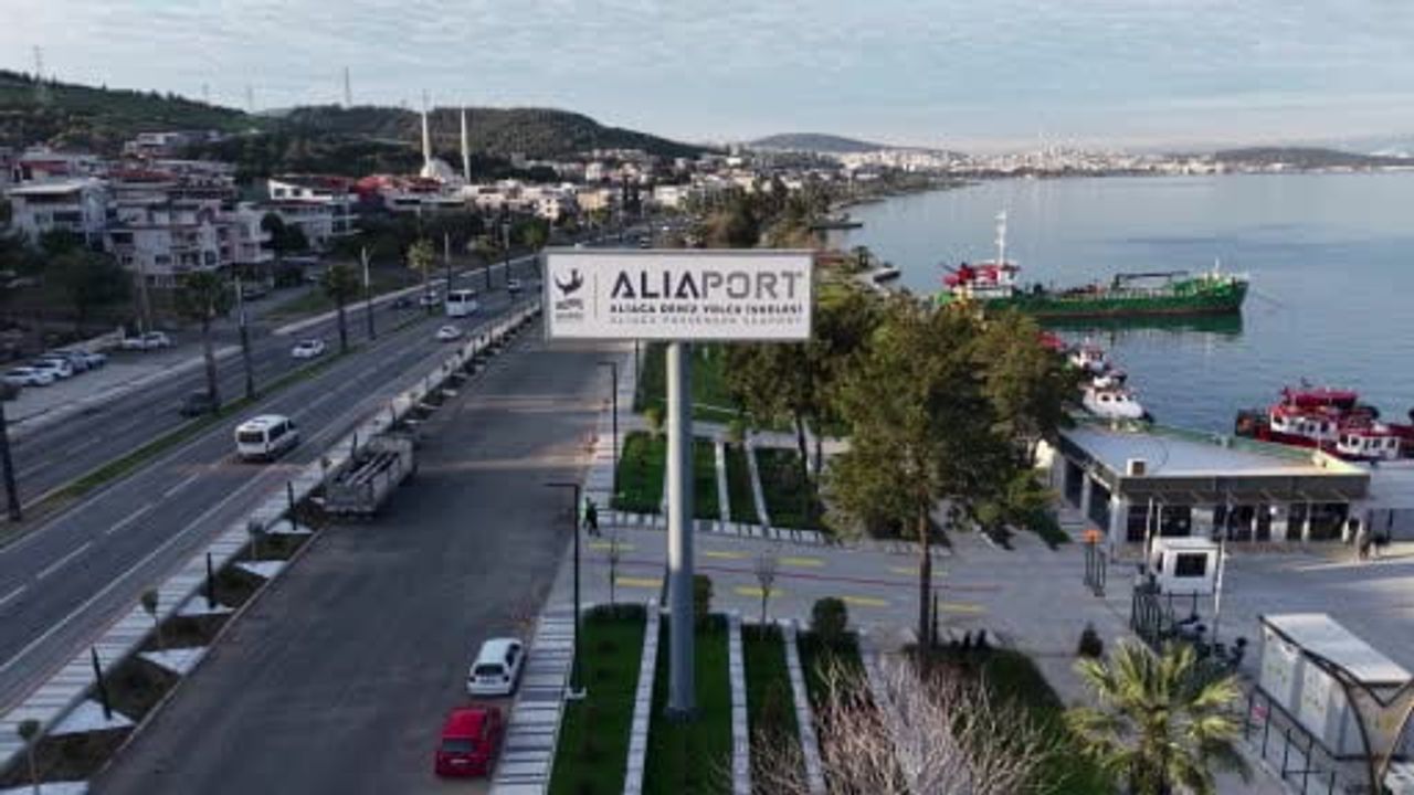 Aliağa-Midilli seferlerine yoğun ilgi: 3 buçuk ayda 25 bin yolcu taşındı