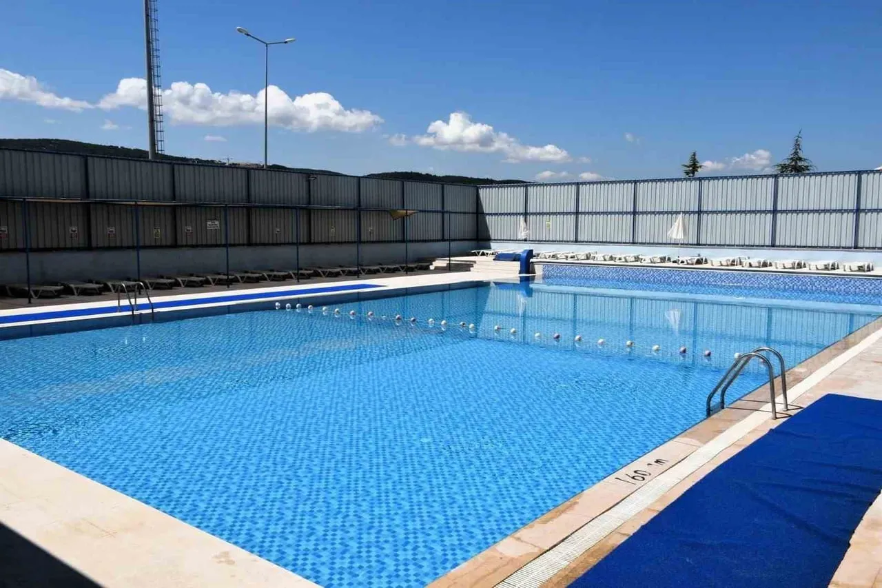 SÖĞÜT'TE YÜZME SEZONU SONA ERDİ