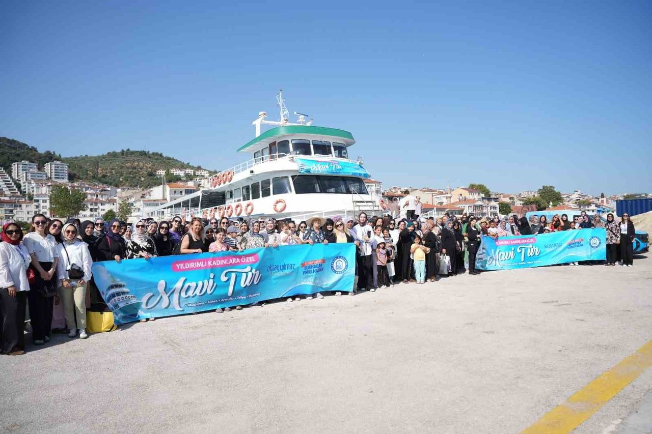 YILDIRIM BELEDİYESİ’NİN İLÇEDE YAŞAYAN KADINLARA ÖZEL OLARAK DÜZENLEDİĞİ ÜCRETSİZ MAVİ TUR...