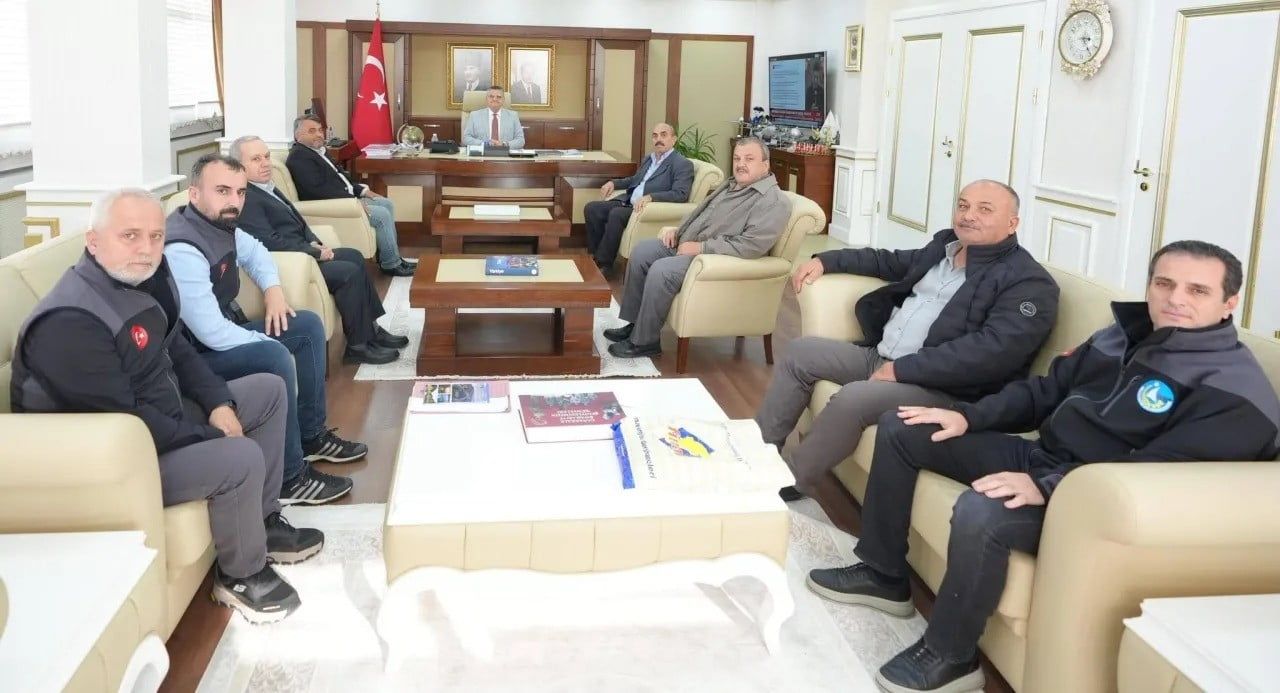 YATIRIMLARIN TAMAMLANMASININ ARDINDAN KARAPINAR KÖYÜ MUHTARI ŞEVKET ELİK, YENİKENT KÖYÜ MUHTARI...