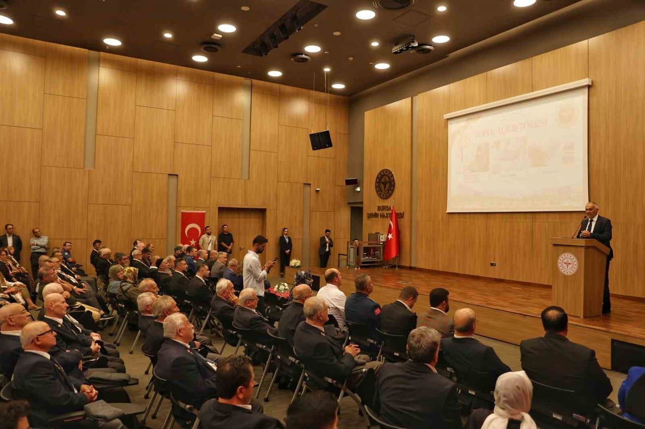 BURSA ŞEHİR HASTANESİ'NDE ÜÇ YENİ HİZMET DEVREYE GİRDİ. ŞEHİT YAKINLARI İLE GAZİLERE TEDAVİ...