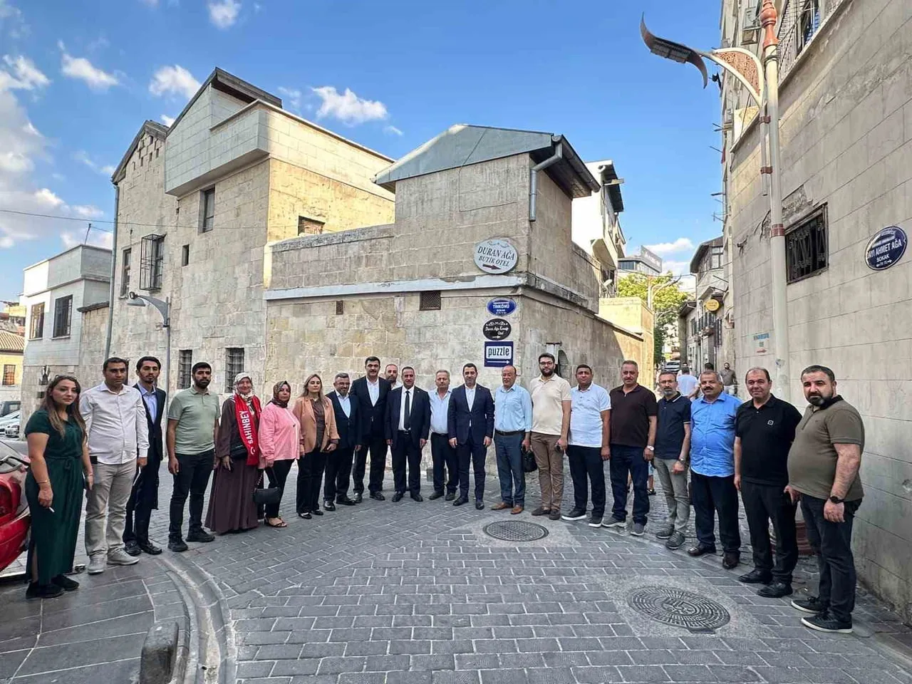 MİLLETVEKİLİ BOZGEYİK, STK, ESNAF VE MUHTARLARI ZİYARET EDEREK GAZİANTEP'İN NABZI TUTTU
