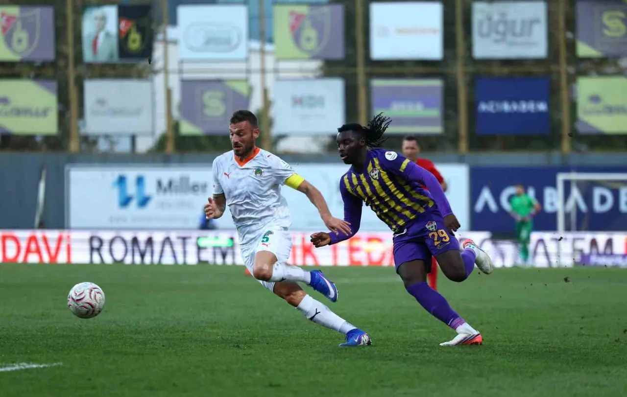 TRENDYOL SÜPER LİG’İN 3. HAFTASINDA EYÜPSPOR, SAHASINDA CORENDON ALANYASPOR İLE KARŞILAŞIYOR....