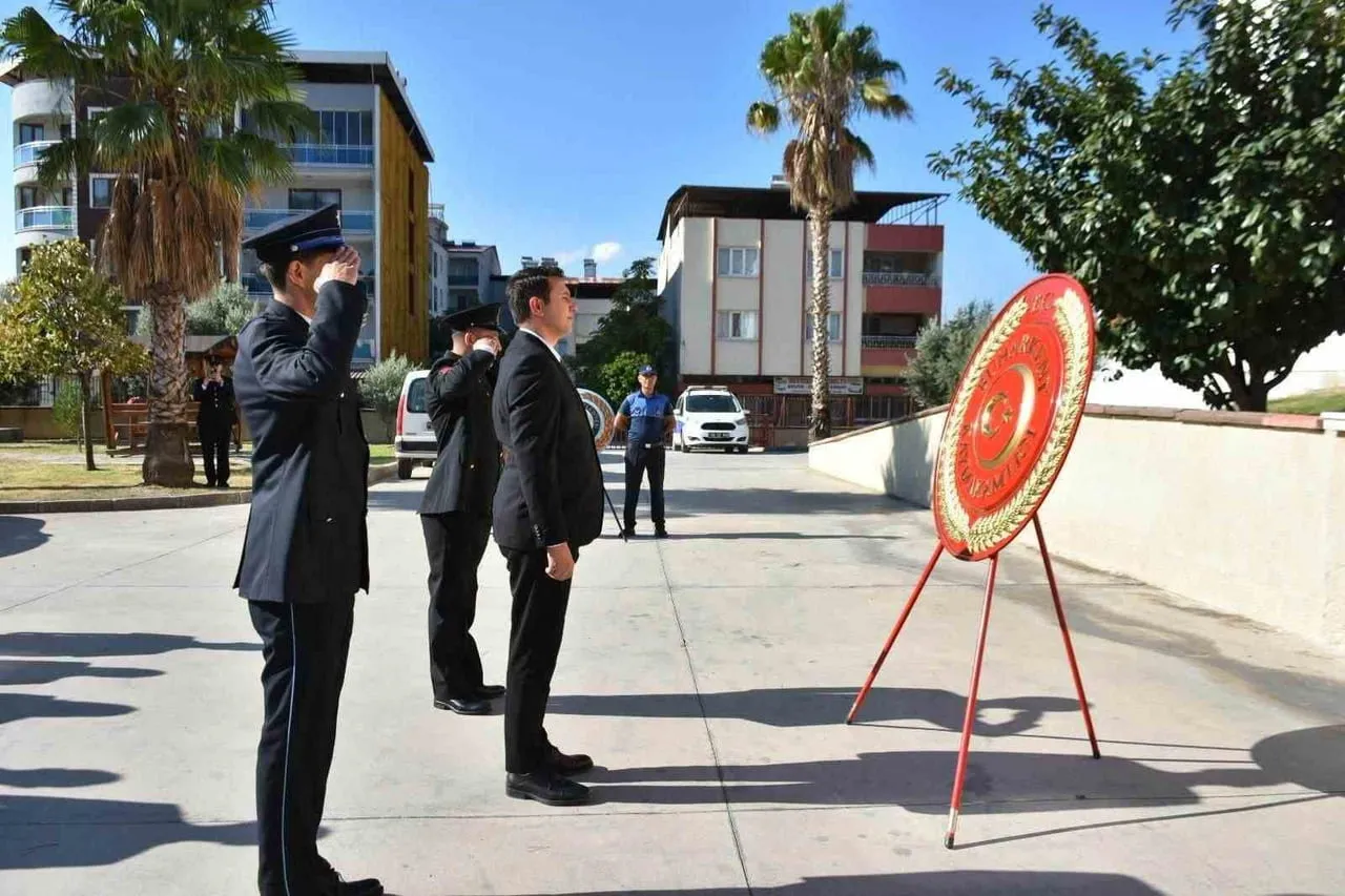 AYDIN’IN BUHARKENT İLÇESİNDE, 30 AĞUSTOS ZAFER BAYRAMI’NIN 104. YIL DÖNÜMÜ DÜZENLENEN TÖRENLERLE...