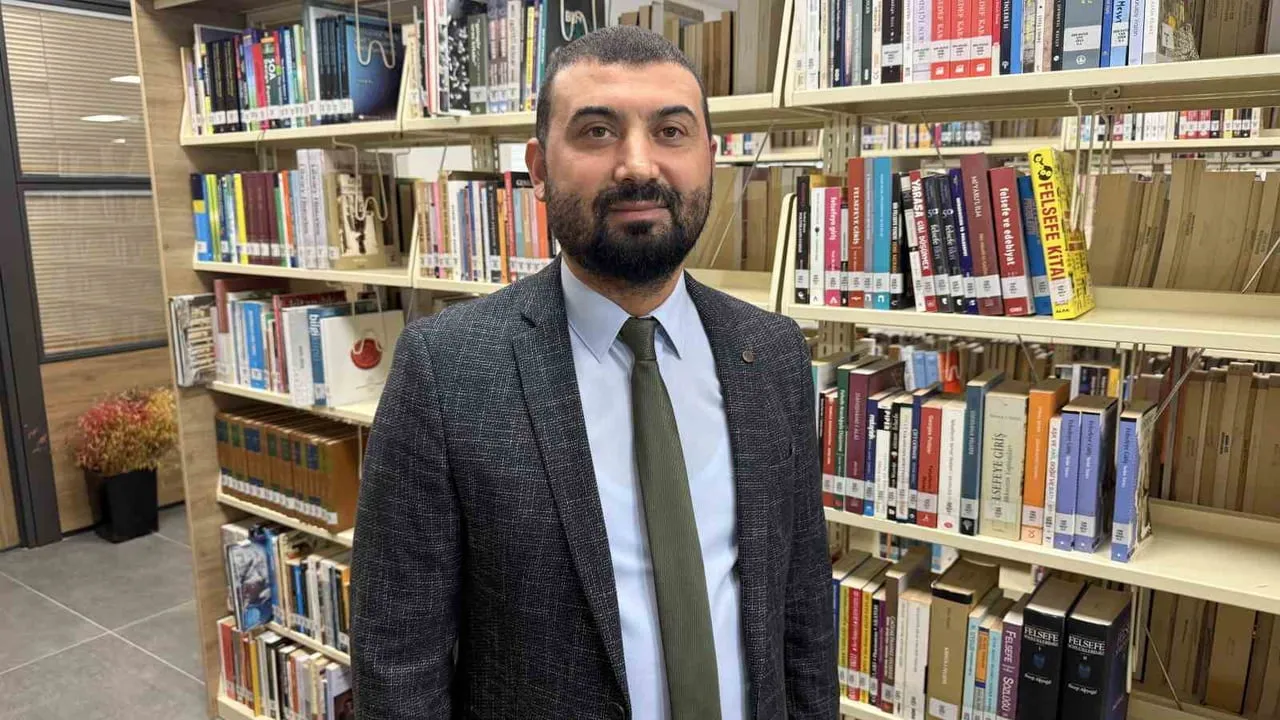 ADANA ALPARSLAN TÜRKEŞ BİLİM VE TEKNOLOJİ ÜNİVERSİTESİ'NDEN DOÇ. DR. BERAT AKINCI