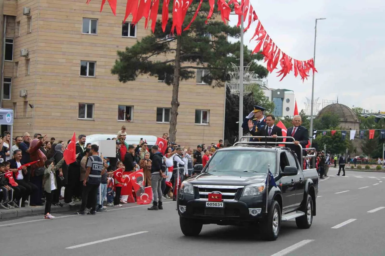 KAYSERİ'DE 30 AĞUSTOS ZAFER BAYRAMI'NIN 104. YILDÖNÜMÜ DOLAYISIYLA DÜZENLENEN PROGRAM COŞKU İLE...