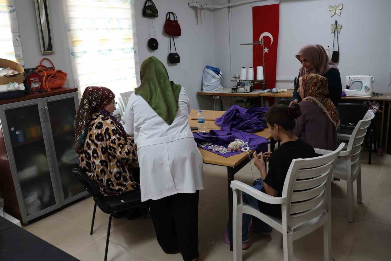 HALİLİYE’DE KADINLARA MESLEK VE EĞİTİM DESTEĞİ