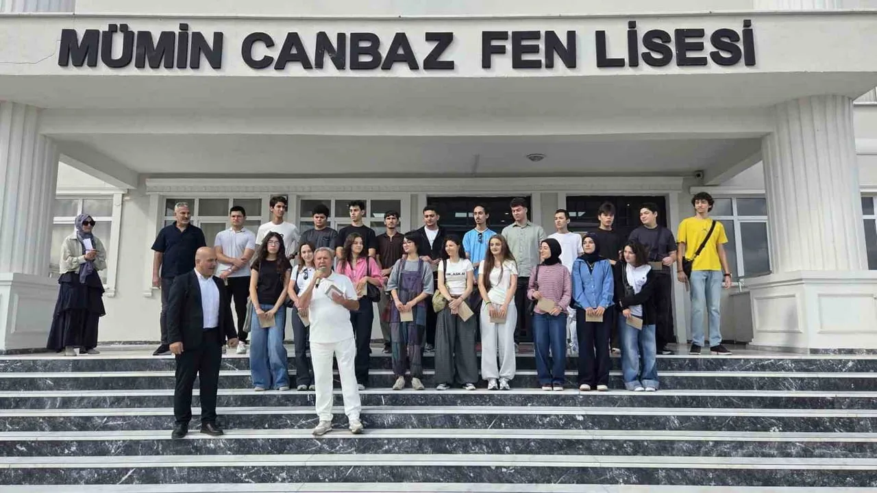 BURSA’DA EĞİTİME YAPTIĞI YATIRIMLARLA DİKKAT ÇEKEN HAYIRSEVER İŞ İNSANI MÜMİN CANBAZ, ADINI...
