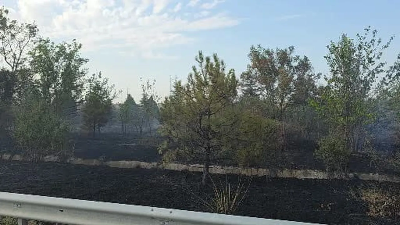 Havsa’da anız yangını otobanı dumana bürüdü