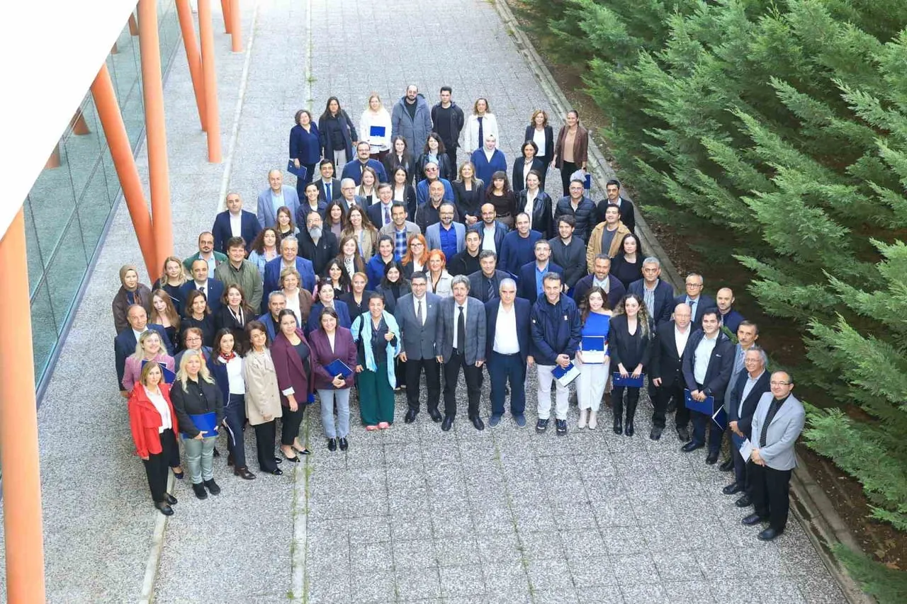 BURSA ULUDAĞ ÜNİVERSİTESİ (BUÜ) AR-GE KOORDİNATÖRLÜĞÜNÜN DÜZENLEDİĞİ BULUŞMADA ÜNİVERSİTENİN...