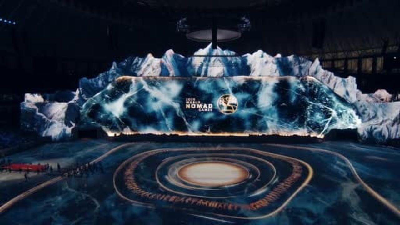 Kırgızistan'ın başkentindeki Bişkek Arena Stadyumu'nda 6. Dünya Göçebe Oyunlarının resmi açılış...