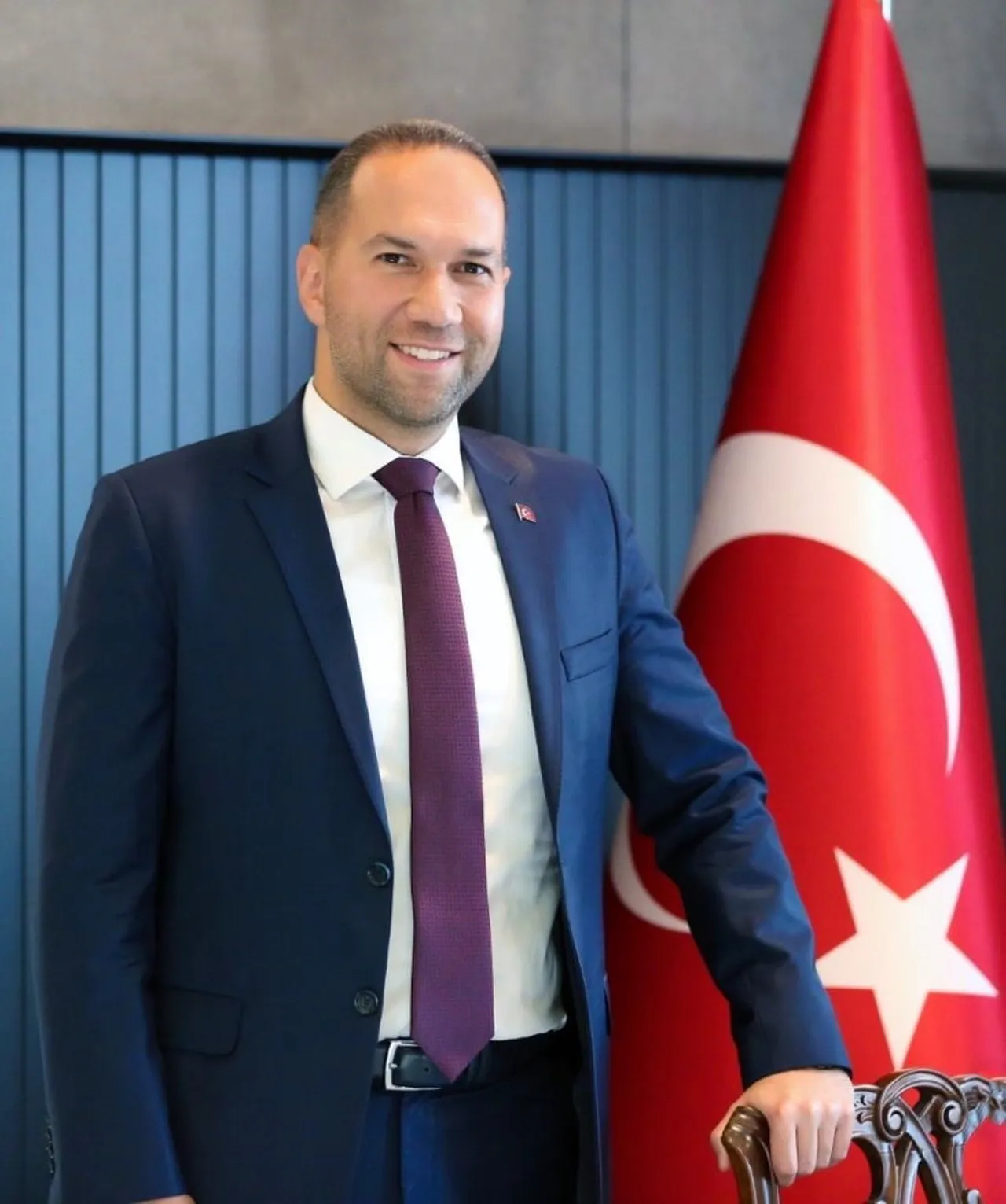 NİĞDE BELEDİYE BAŞKANI EMRAH ÖZDEMİR, CUMHURİYET’İN KURULUŞUNUN 103’ÜNCÜ YIL DÖNÜMÜ DOLAYISIYLA...