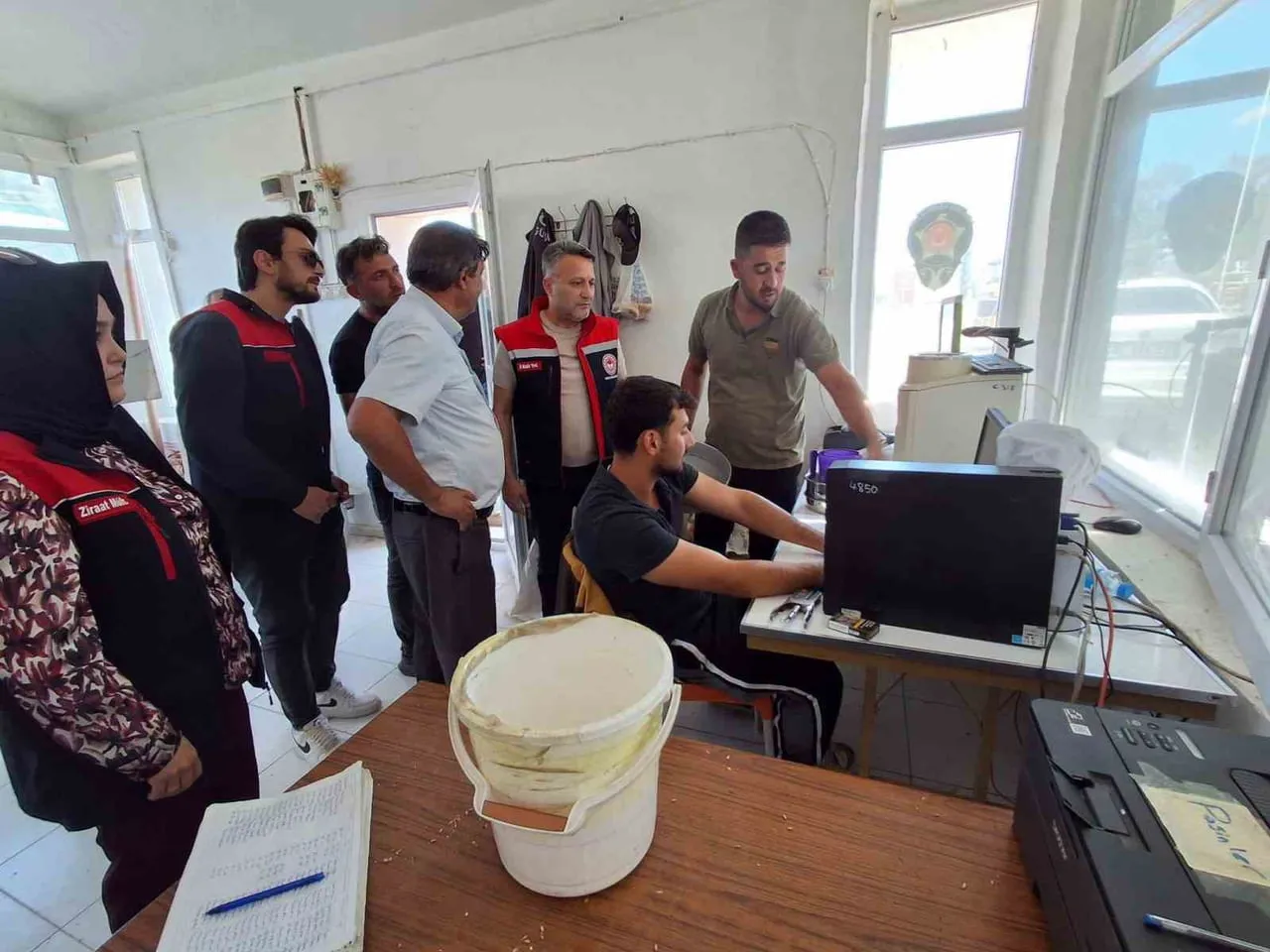 BAYBURT’TA TMO ALIM OFİSİNDE ÜRÜN KABULÜ SÜRÜYOR