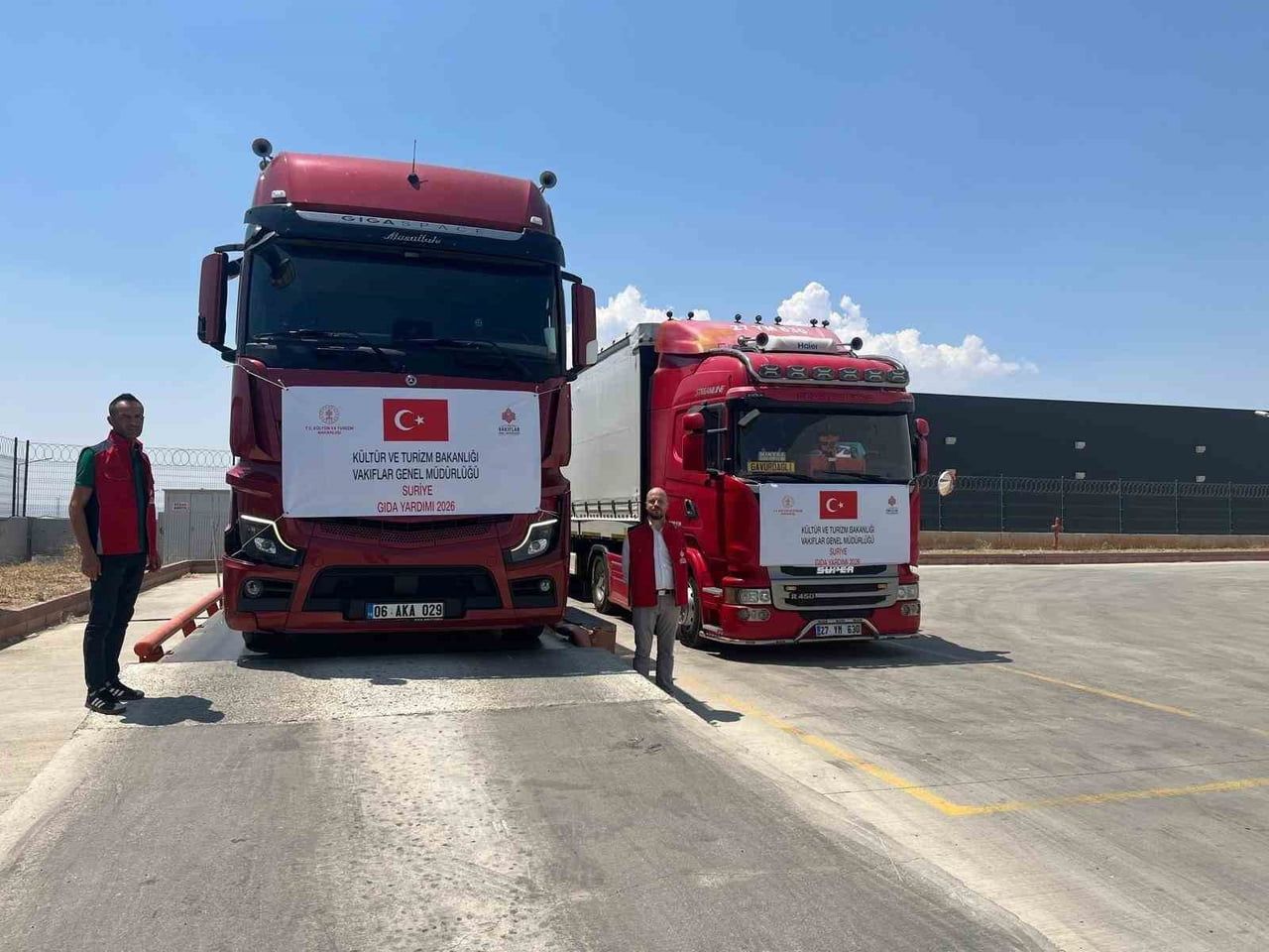 SURİYE'DE FIRAT KALKANI HAREKAT BÖLGESİ'NDEKİ İHTİYAÇ SAHİPLERİNE ULAŞTIRILACAK 30 BİN GIDA...