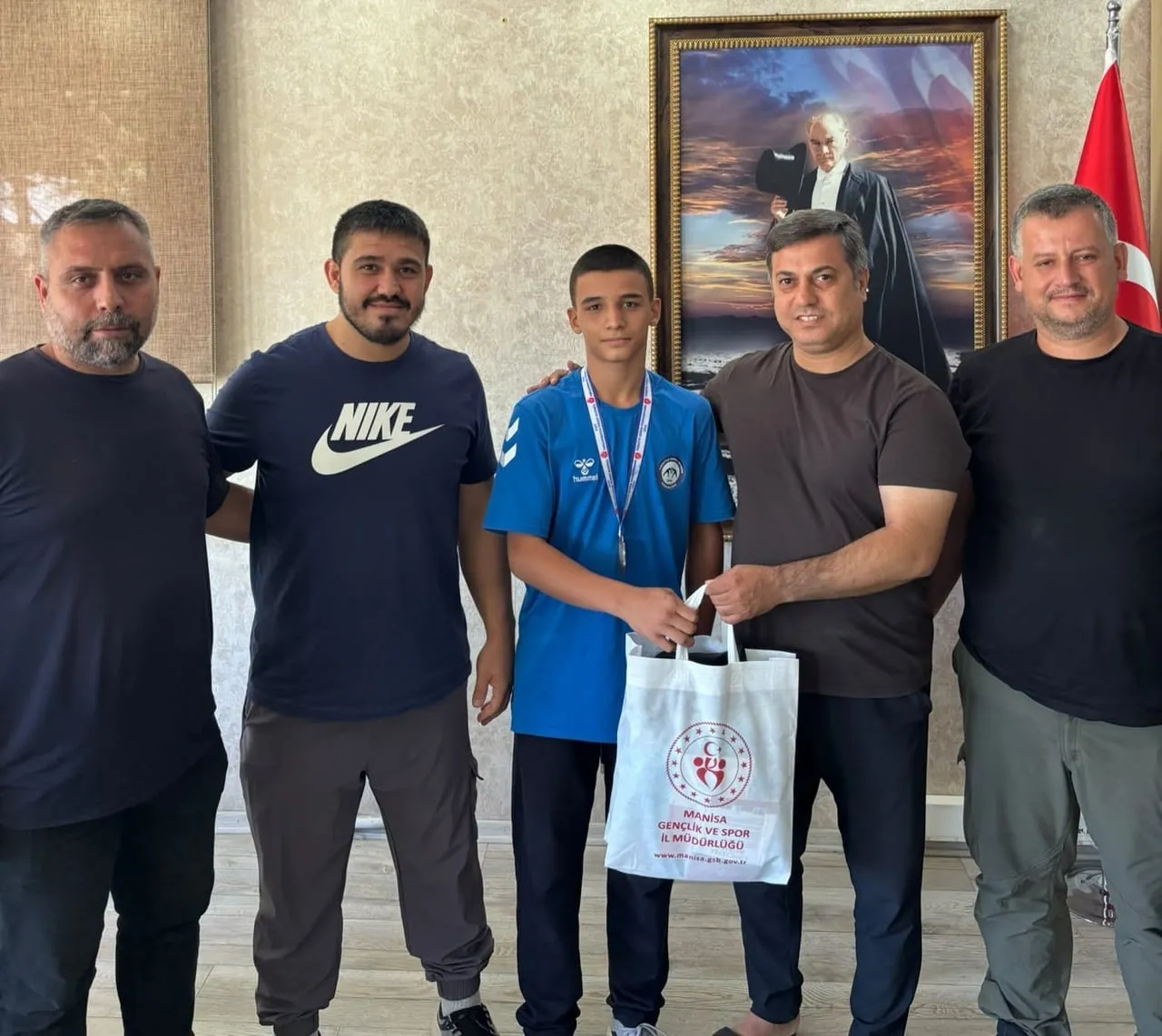 MANİSA GENÇLİK VE SPOR İL MÜDÜRÜ YUNUS ÖZTÜRK, ANKARA’DA DÜZENLENEN MİNİKLER TÜRKİYE GÜREŞ...