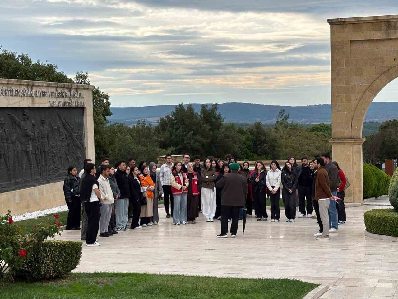 AKÇAKOCA’DA EĞİTİM GÖREN 46 ÜNİVERSİTE ÖĞRENCİSİ, MİLLİ BİRLİK VE BERABERLİK BİLİNCİNİ...