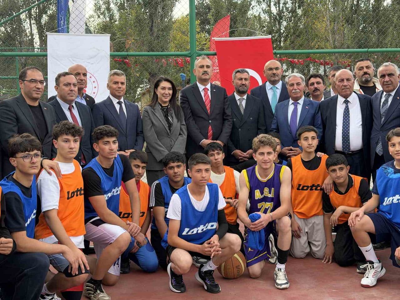 VALİ ÖNDER BOZKURT VE İL PROTOKOL ÜYELERİ