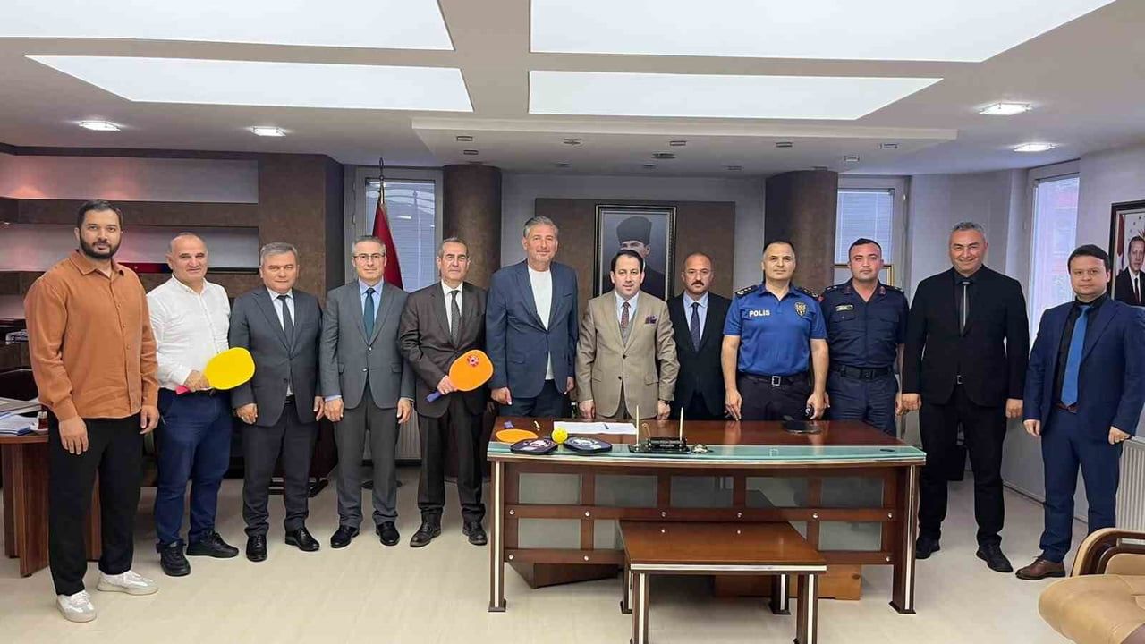 SAMSUN’DA PİCKLEBALL SPORUNUN YAYGINLAŞTIRILMASINA YÖNELİK ÇALIŞMALAR KAPSAMINDA "TEKKEKÖY’DE...