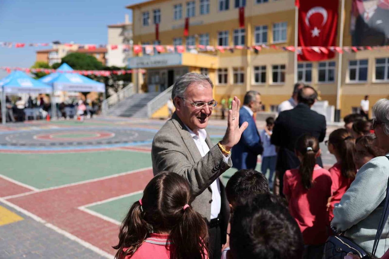 HACILAR BELEDİYE BAŞKANI BİLAL ÖZDOĞAN, 2026-2027 EĞİTİM-ÖĞRETİM YILININ BAŞLAMASI DOLAYISIYLA...