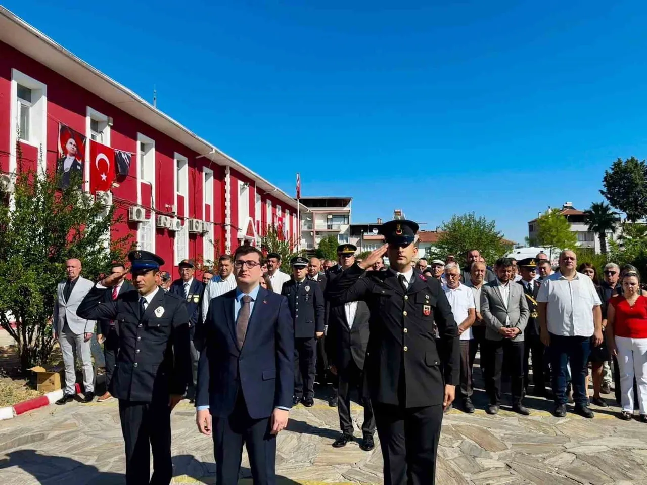 AYDIN BOZDOĞAN İLÇESİNDE 30 AĞUSTOS ZAFER BAYRAMI’NIN 104’ÜNCÜ YIL DÖNÜMÜ DÜZENLENEN TÖREN İLE...