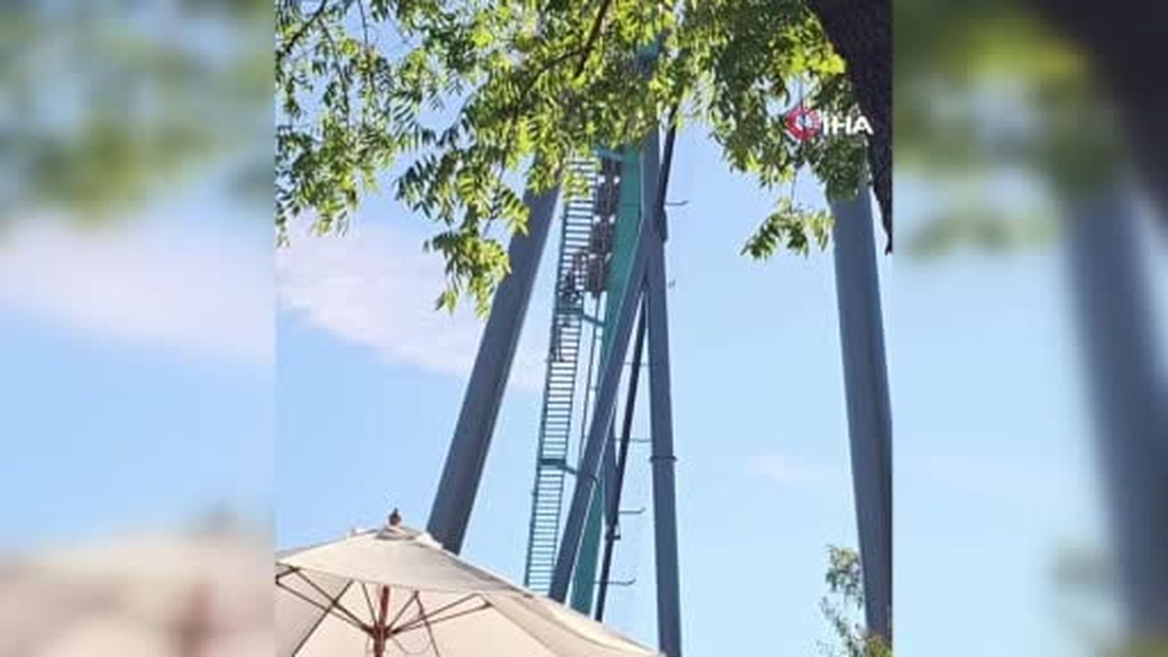 ABD'nin Georgia eyaletindeki bir eğlence parkında hız treninden düşen adam hayatını kaybederken...