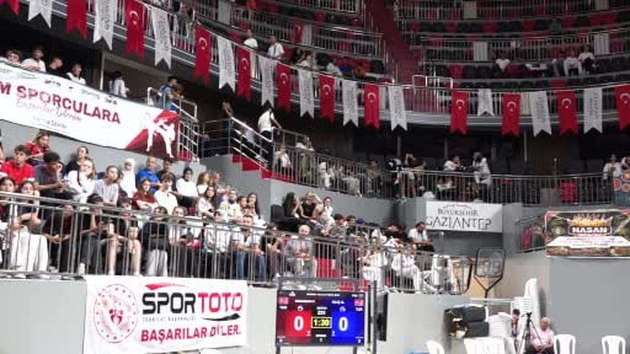 Gaziantep, dev bir spor organizasyonuna daha ev sahipliği yapıyor. Türkiye Kulüpler Taekwondo...