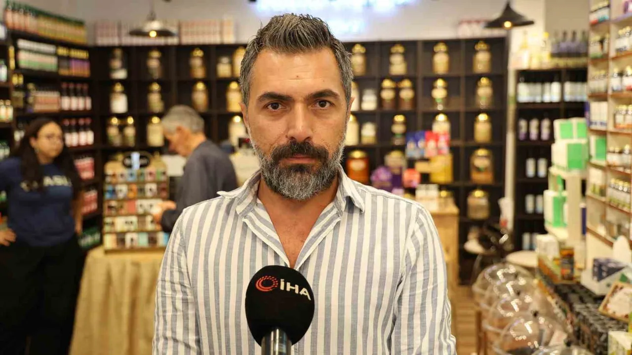 AKTAR ÖZGEN ÖZ