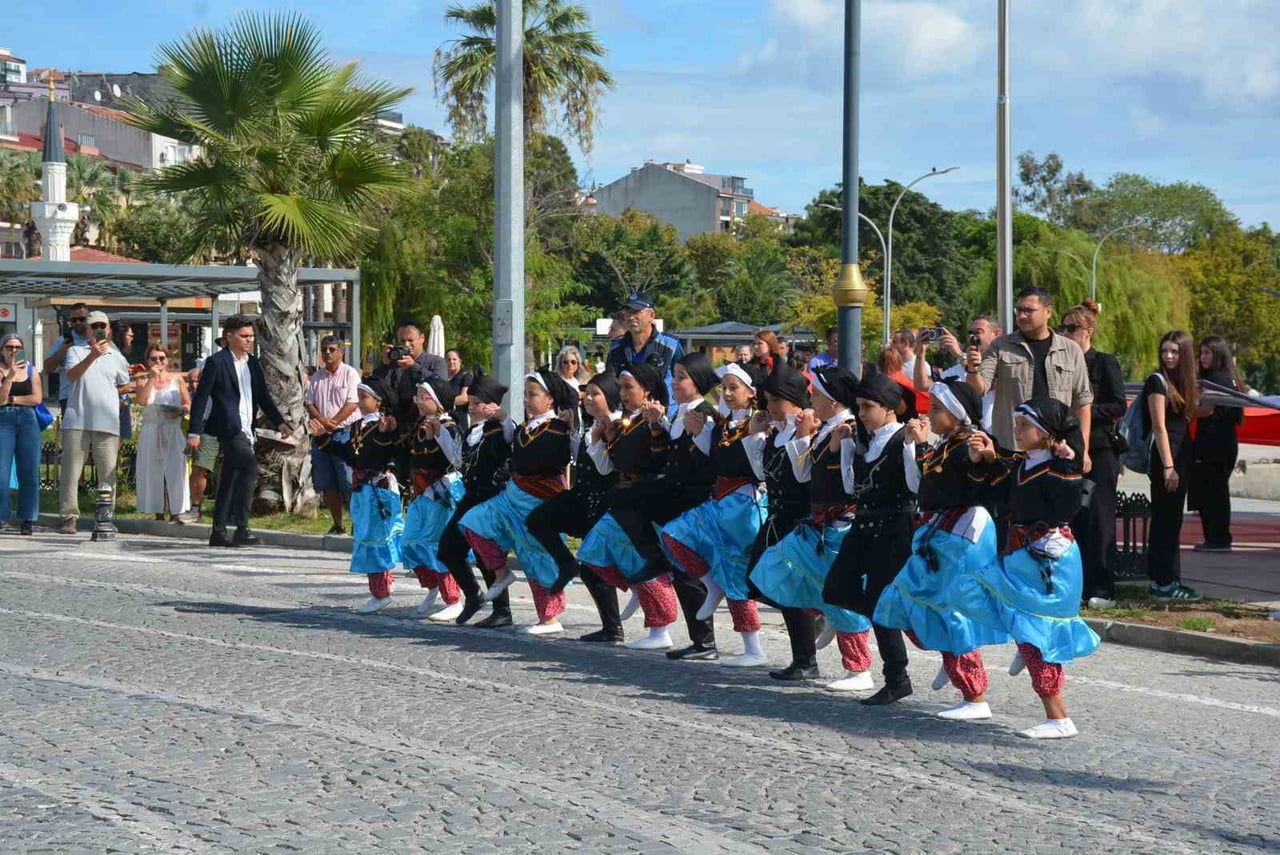 ATATÜRK'ÜN SİNOP'A GELİŞİNİN 98. YILI TÖRENLE KUTLANDI
