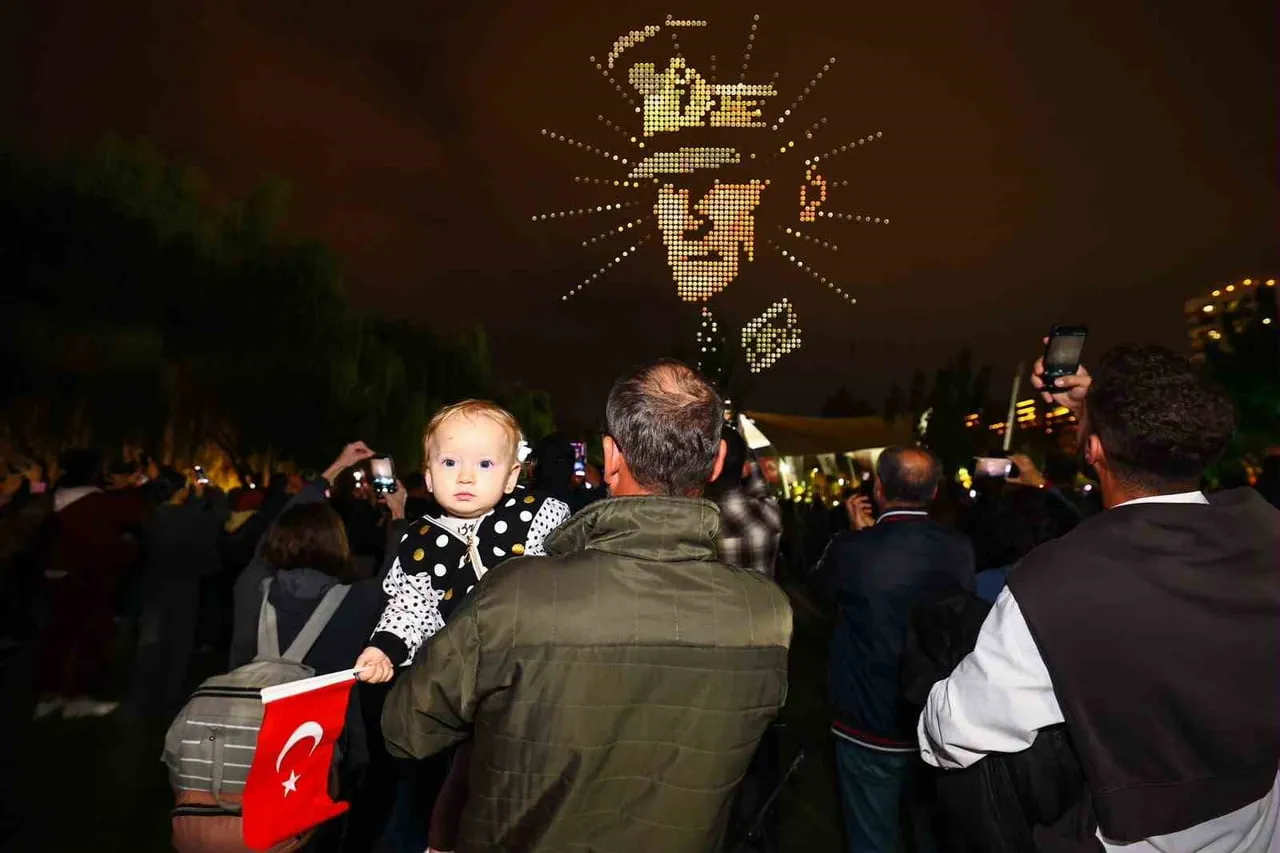 MANİSA’DA CUMHURİYET’İN 103’ÜNCÜ YIL DÖNÜMÜ KUTLAMALARI KAPSAMINDA ATATÜRK KENT PARKI’NDA...