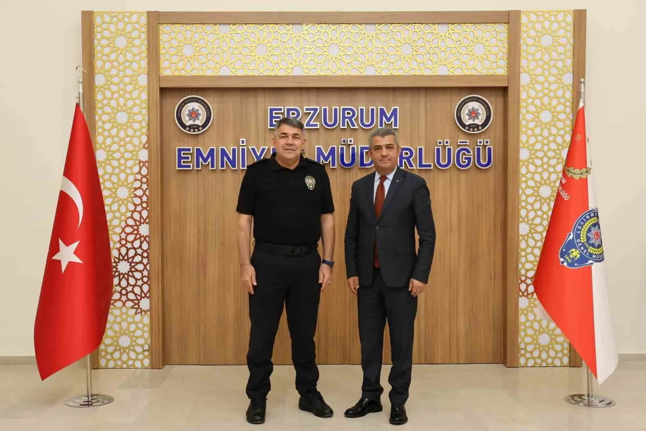 ERZURUM İL MİLLÎ EĞİTİM MÜDÜRÜ SÜLEYMAN EKİCİ, İL EMNİYET MÜDÜRÜ ONUR KARABURUN'U MAKAMINDA...