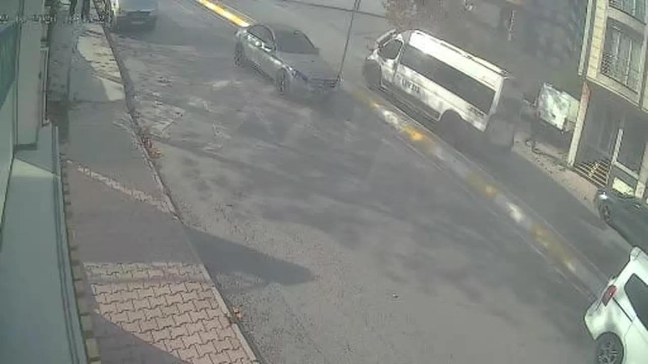 Esenyurt'ta feci kaza kamerada