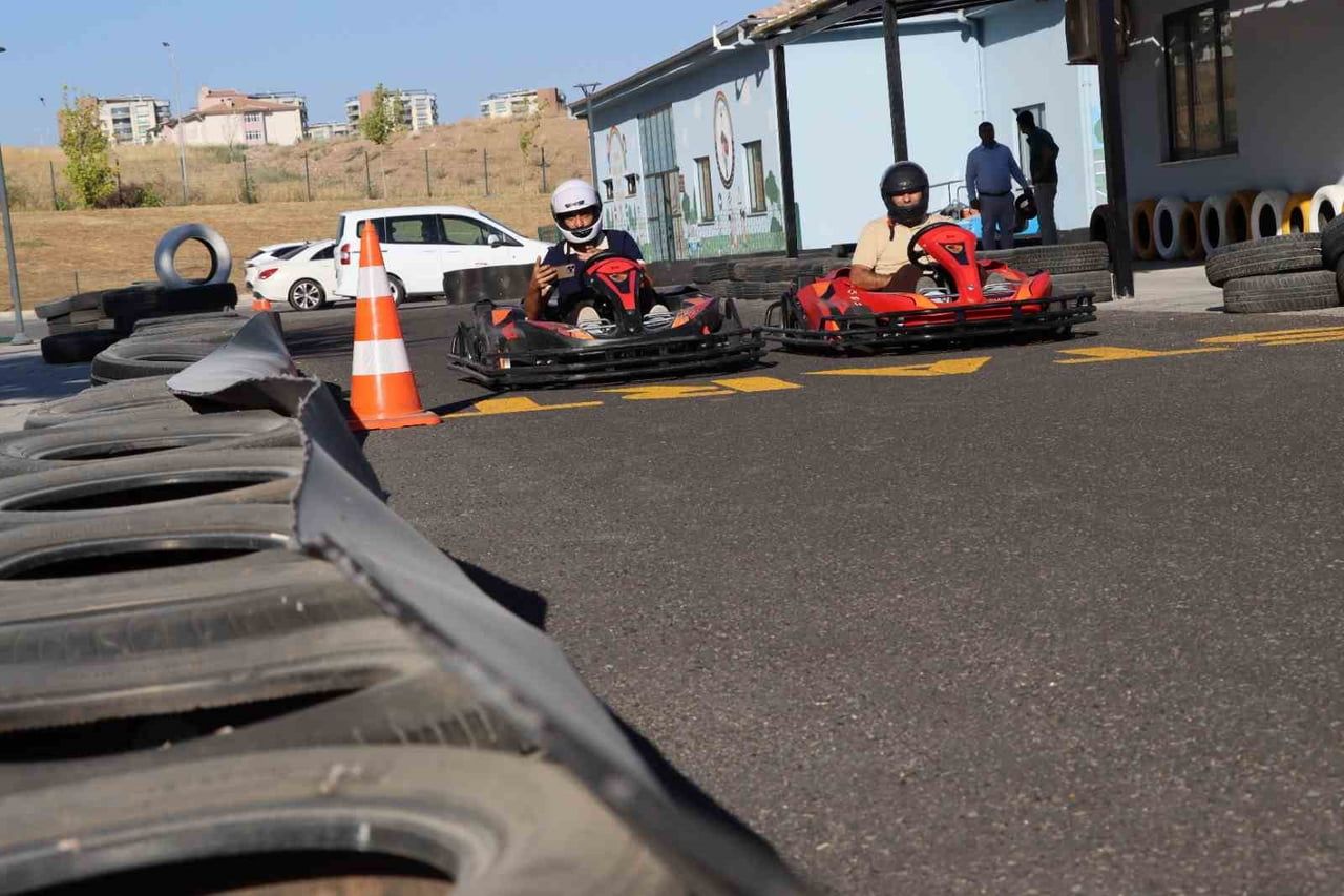 ŞANLIURFA'DA HIZ TUTKU VE ADRENALİN AYNI PİSTTE BULUŞUYOR