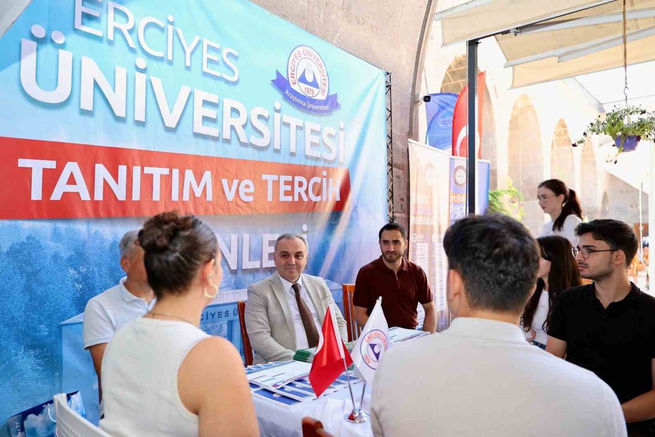 ERCİYES ÜNİVERSİTESİ (ERÜ) REKTÖRÜ PROF. DR. ALTUN KAYSERİ BÜYÜKŞEHİR BELEDİYESİ’NİN KAYMEK AİLE...